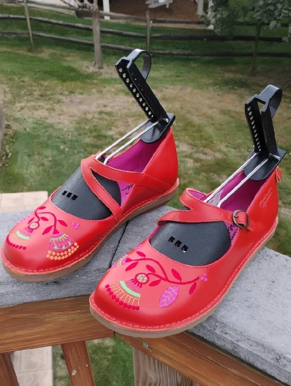Gudrun Sjödén Coral-Red Leather Mary Jane Flats Embroidered Floral EU 38 US 7.5